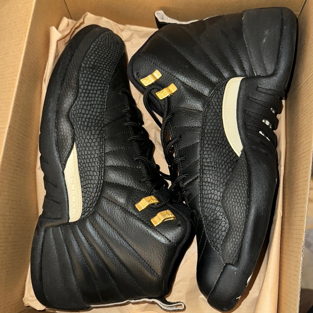 AIR JORDAN 12 RETRO